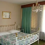 Готель Marita 2*