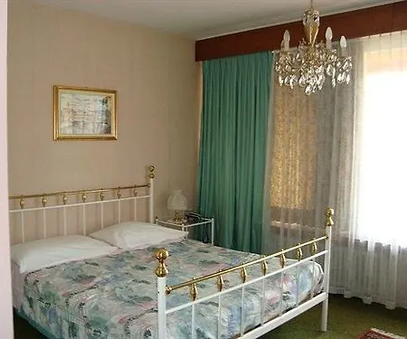 Otel Marita 2*
